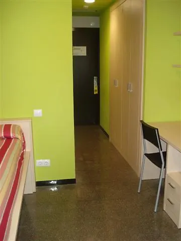 Àgora BCN. Residencia Universitaria Internacional Barcelona 0*,  España