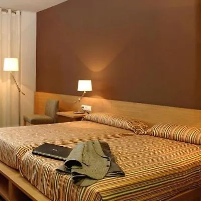 Àgora BCN. Residencia Universitaria Internacional Barcelona Apartamento